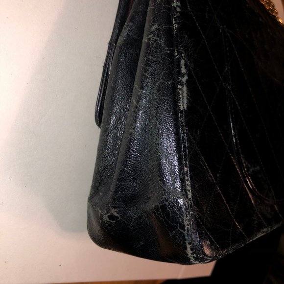 ♥ SOLD-Authentic Rare Vintage Black Chanel Bag - Picture 16 of 16